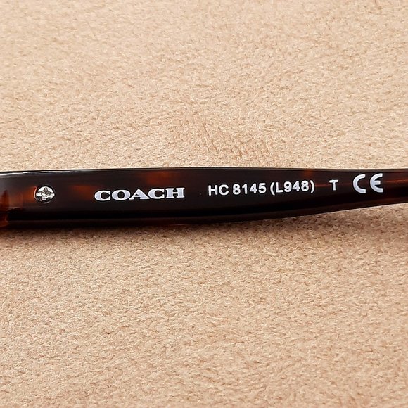 Coach Kissing C Sunglasses/HC8145 L948 - Picture 7 of 8